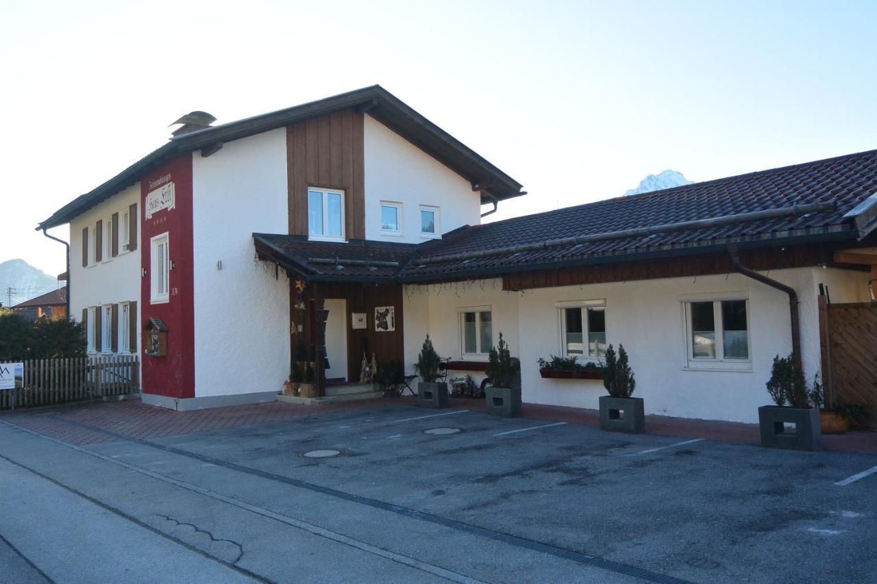 Ferienwohnungen Haus Erli Mittenwald Exterior photo